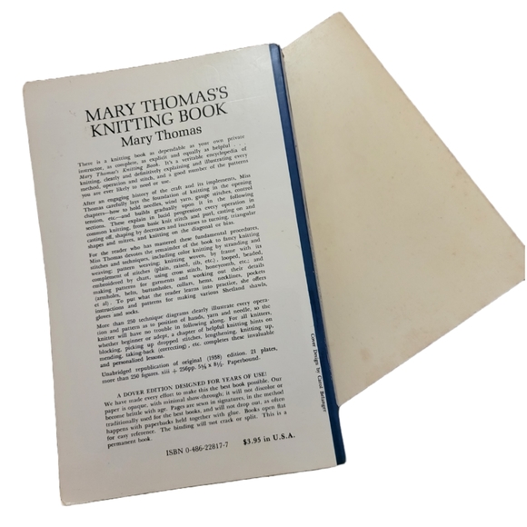 Vintage Knitting Instructional Books~Set of 2 - Picture 2 of 4